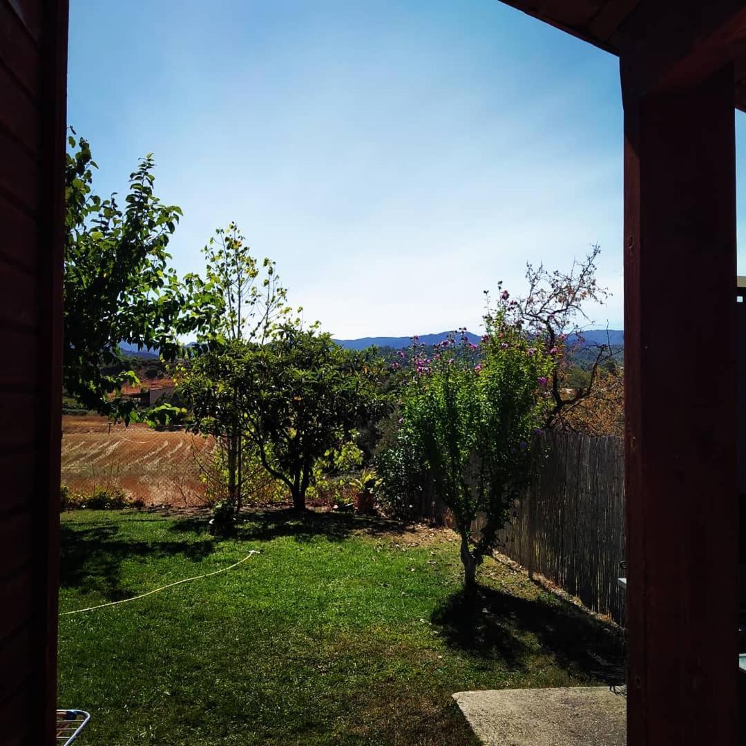 Les Valletes Arnes Room photo